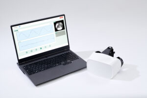 VR技術を活用した最新のめまい検査装置を導入しています